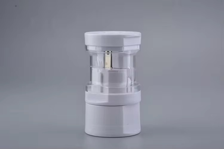 (image for) Travel Adapter - Click Image to Close